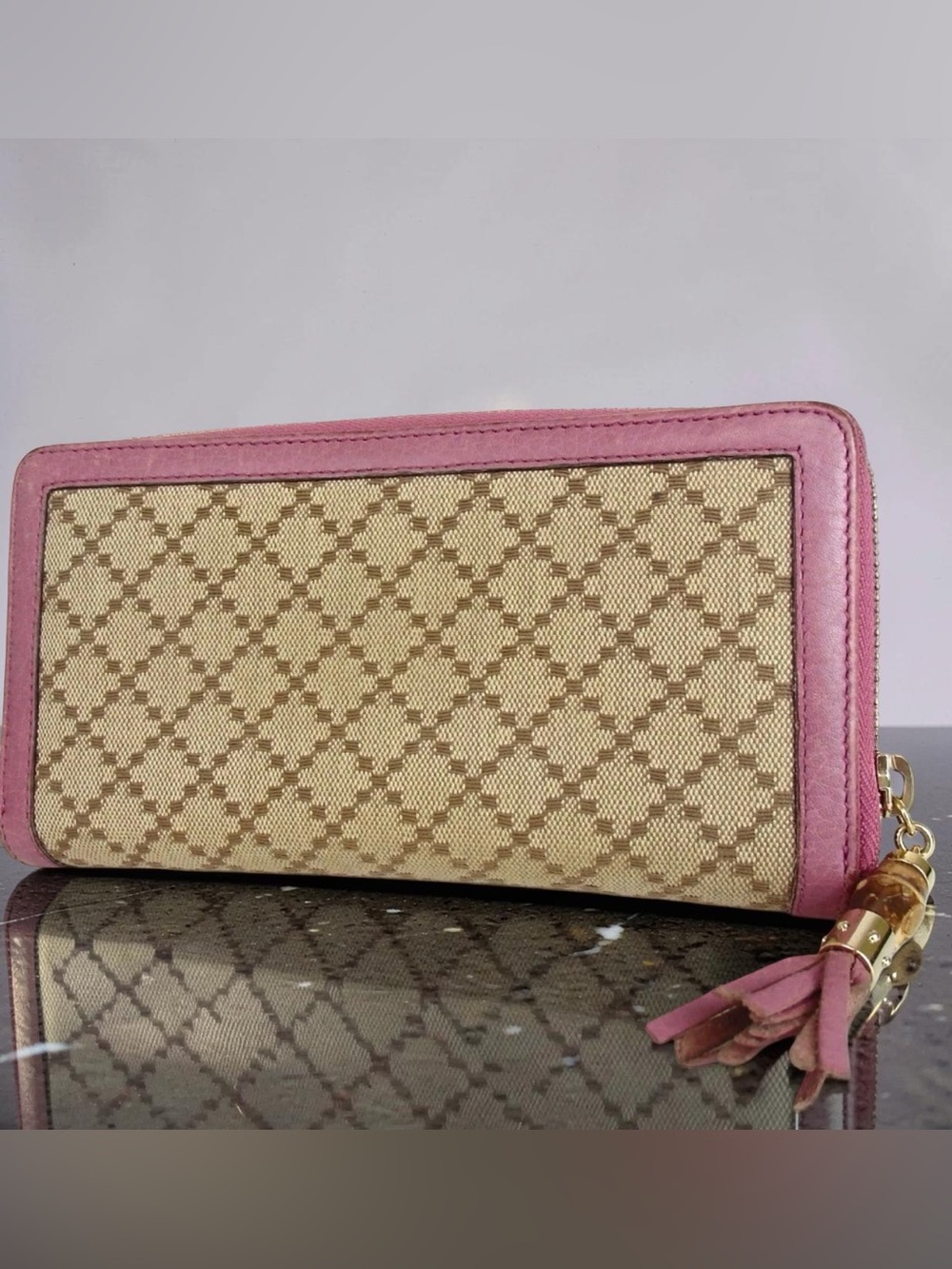 GUCCI Diamanté Bamboo Zip Around Wallet 😍💗